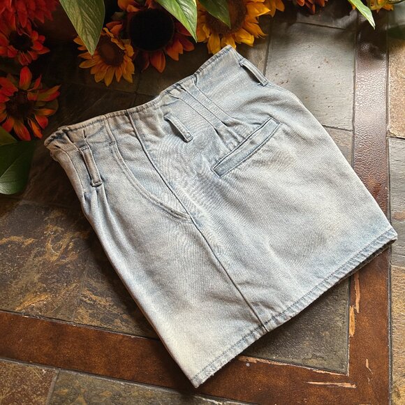 AEO Button-Front High Rise Paper Bag Waist Denim Shorts w/Self Tie Belt - Picture 14 of 15